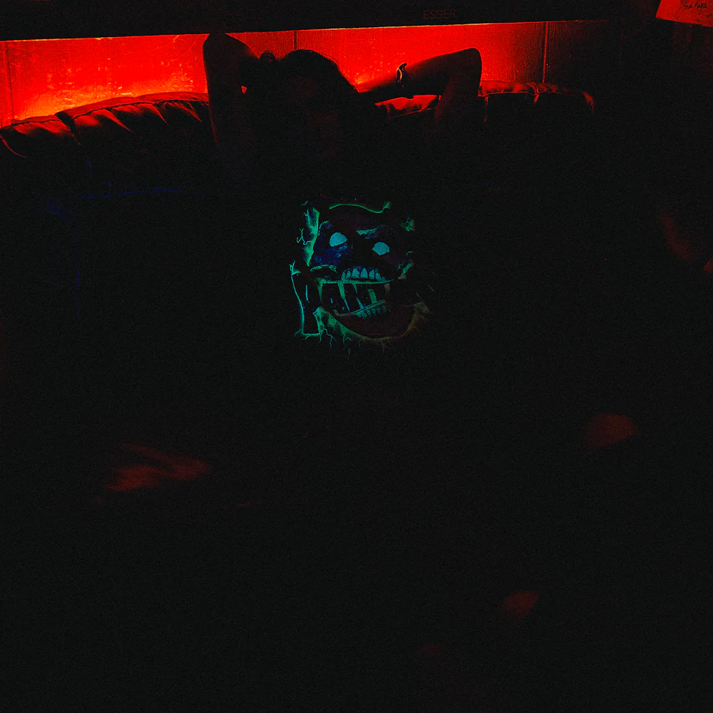 Shocked Skull T-Shirt (Glow In The Dark) - Image 3